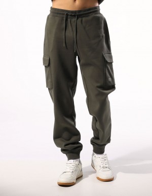 Olive Russell Athletic Brooklyn Cargo Men Track pants | 69SNCQKMH