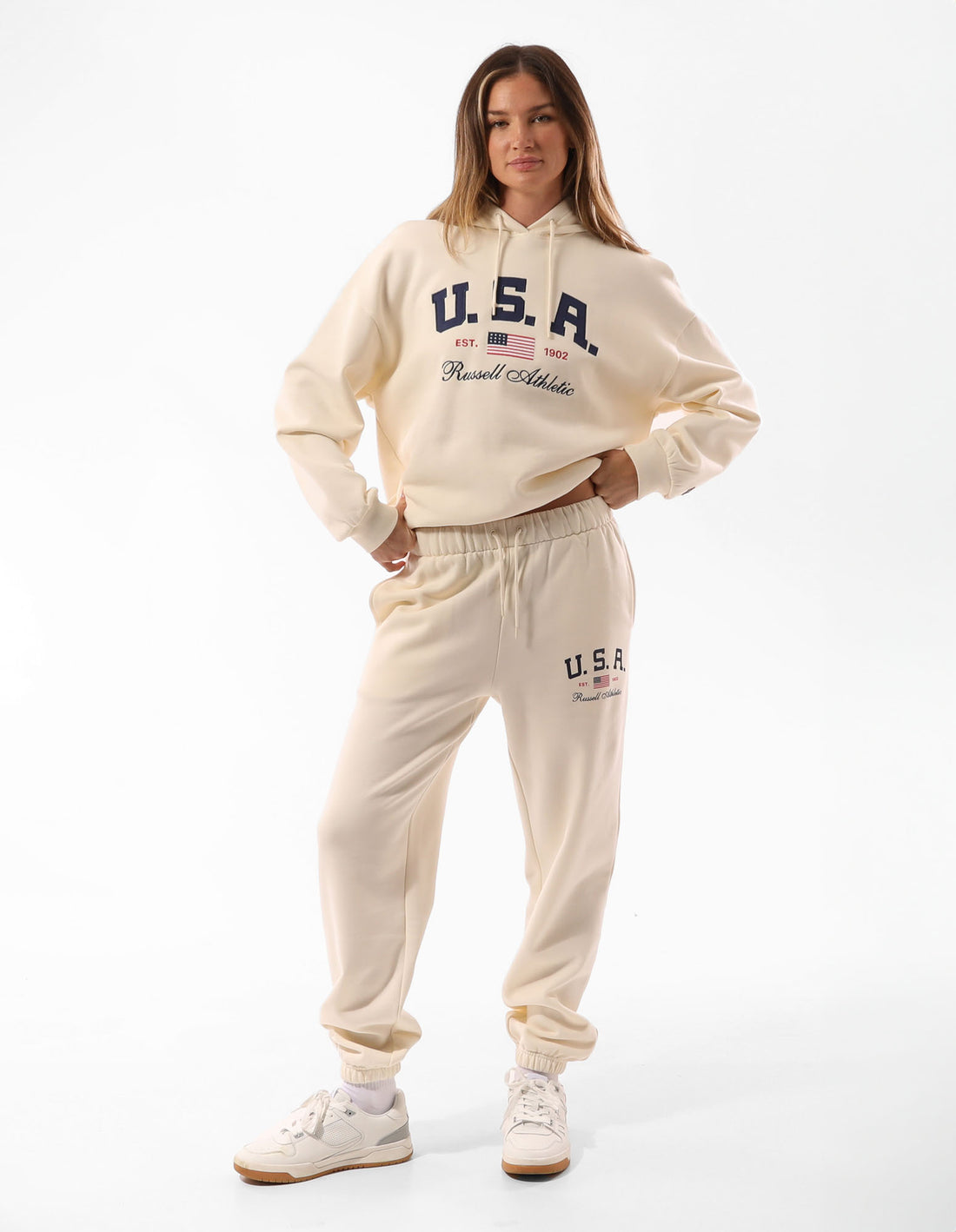 Beige Russell Athletic 1902 Baggy Women Track pants | 41NROADWX